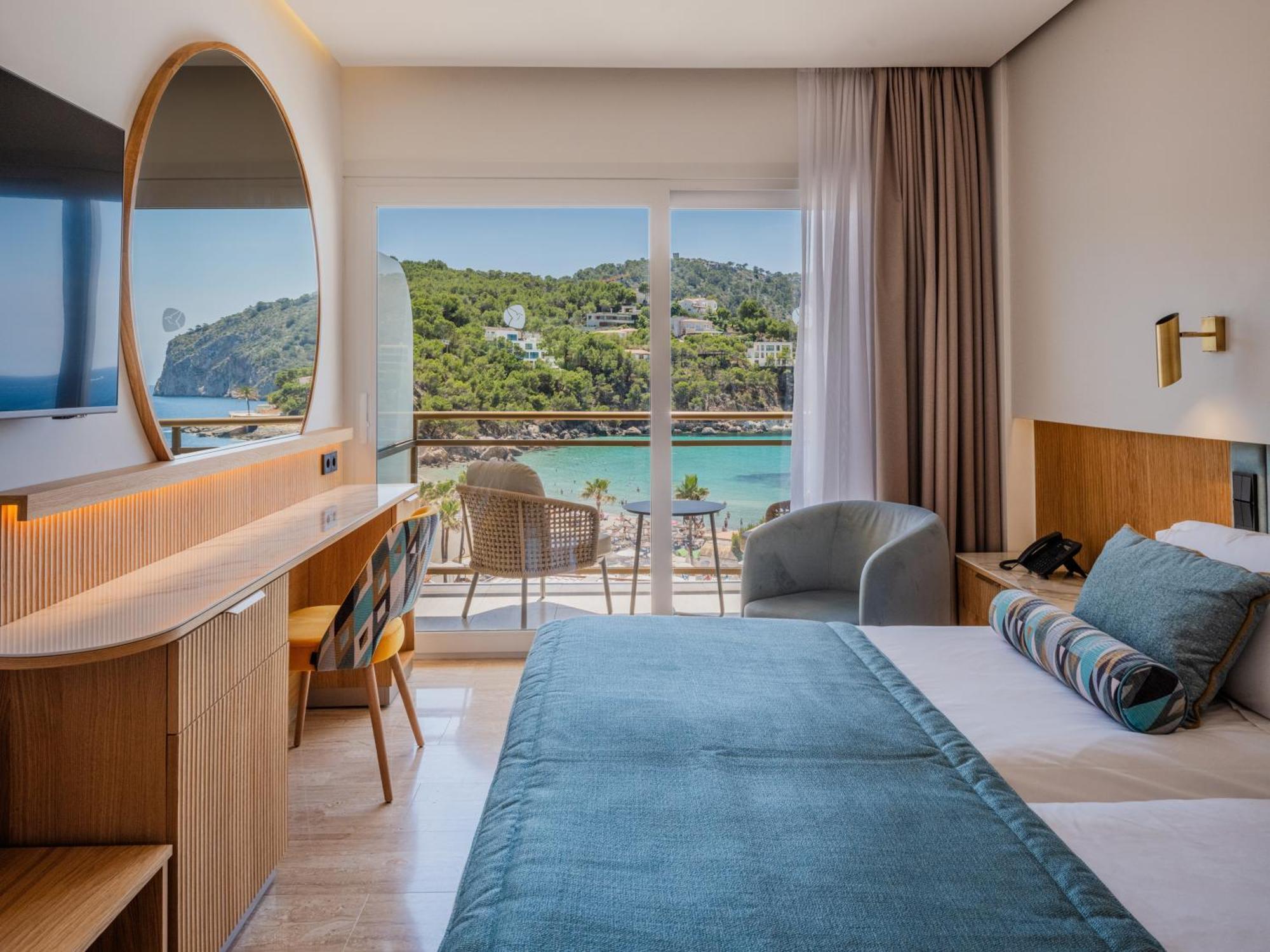 Grupotel Playa Camp De Mar - Adults Only ภายนอก รูปภาพ