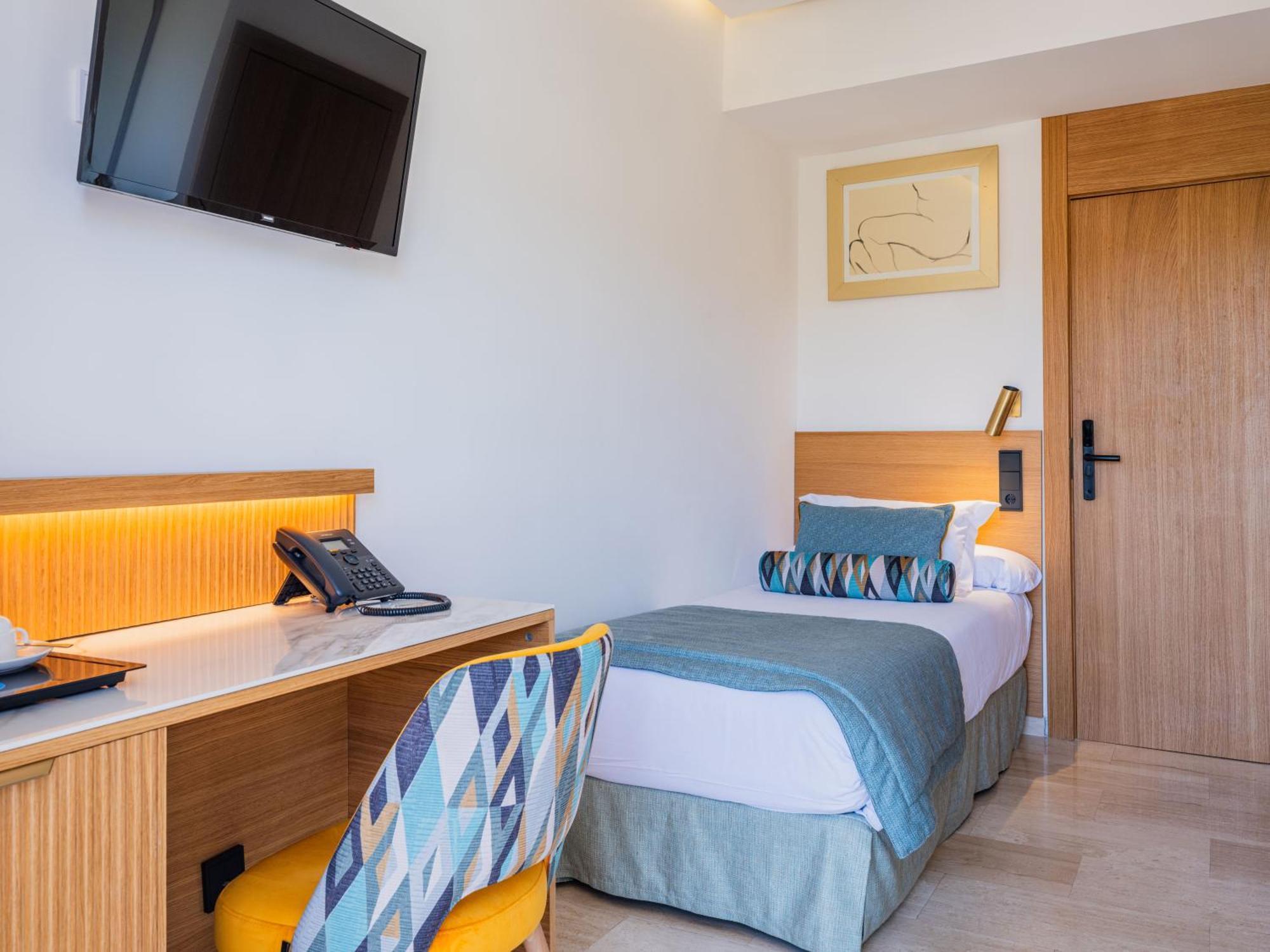 Grupotel Playa Camp De Mar - Adults Only ภายนอก รูปภาพ