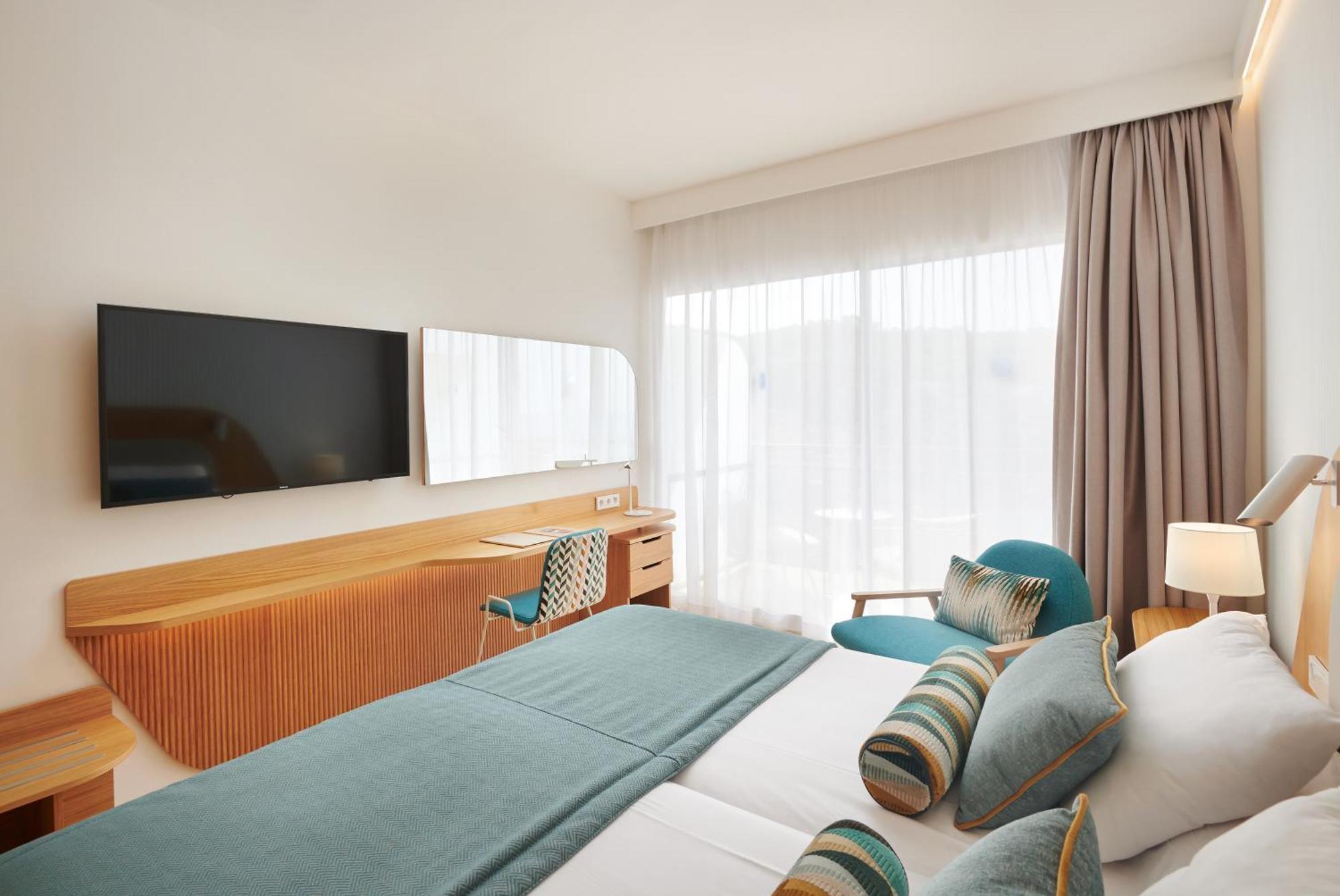 Grupotel Playa Camp De Mar - Adults Only ภายนอก รูปภาพ
